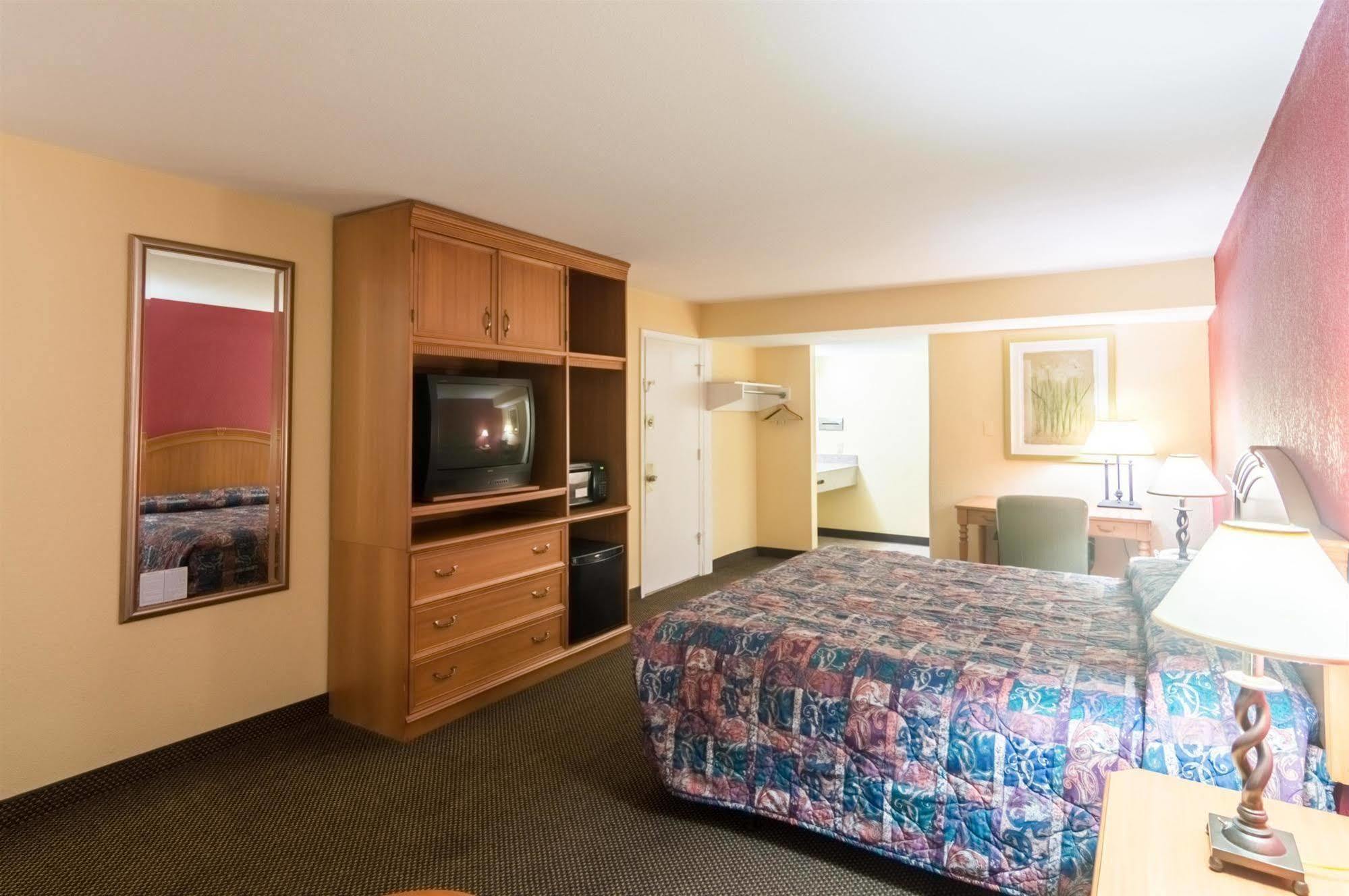 Delux Inn Wichita Falls Zewnętrze zdjęcie